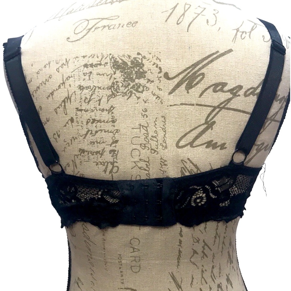 Bra Bundle Red & Black Set Of Two Size 38d - image 8